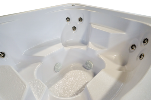 Vanishing-Edge-Captain 02