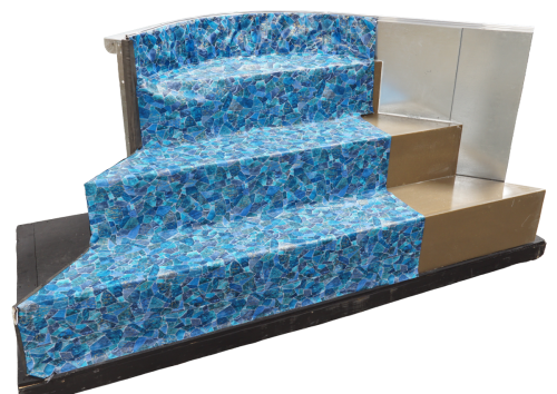 VOF-Corner-Step-Display-3