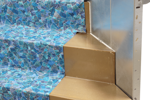 VOF-Corner-Step-Display-7